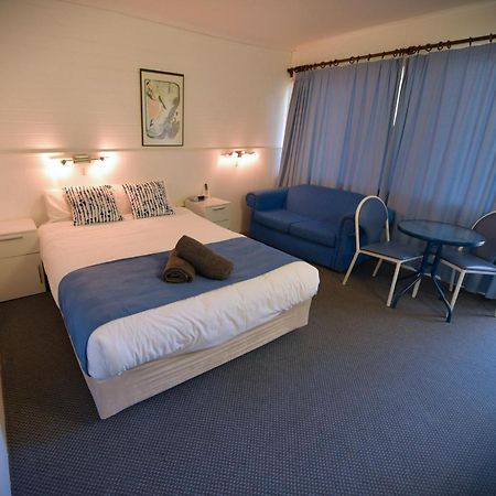 Sturt Motel Balranald Exteriör bild